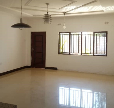 two-bedroom-flats-for-rent-in-makeni-bonaventure-big-2