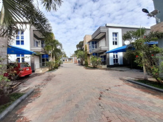 4-bedroom-apartments-for-rent-in-rhodes-park