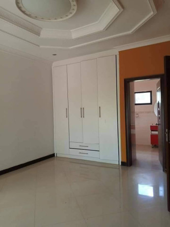 3-bedroom-duplex-flat-for-rent-in-makeni-bonaventure-big-6