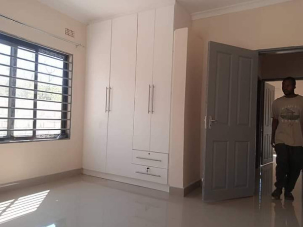 2-bedroom-flat-for-rent-in-makeni-bonaventure-big-6