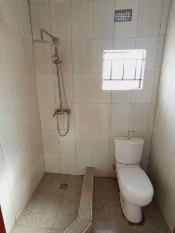 3-bedroom-flat-for-rent-in-chalala-big-9