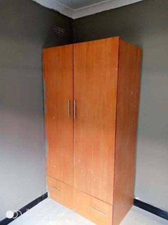 3-bedroom-flat-for-rent-in-chalala-big-6