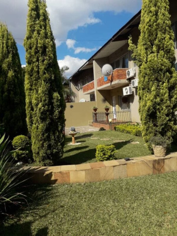 2-bedroom-apartment-for-rent-in-rhodes-park-big-0