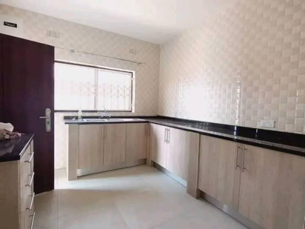 2-bedroom-flat-for-rent-in-woodlands-big-4