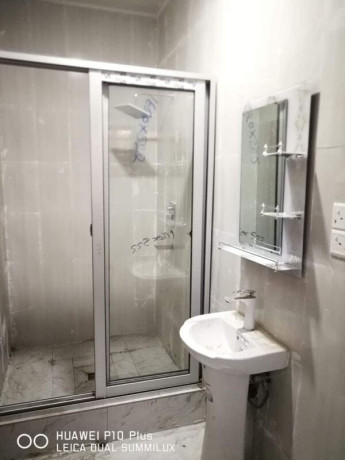 neat-and-spacious-2-bedroom-flat-for-rent-in-meanwood-ibex-big-6