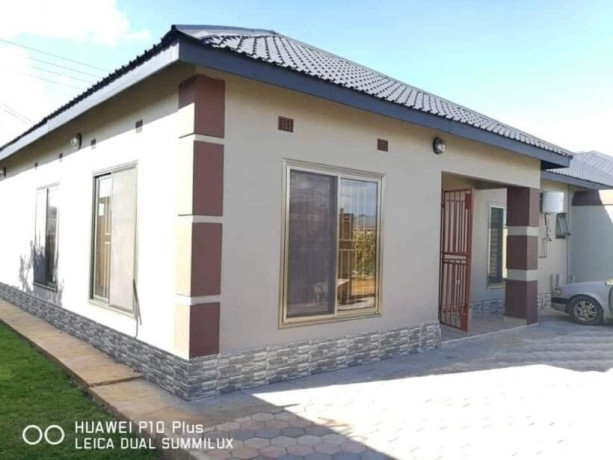 2-bedroom-flat-for-rent-in-meanwood-ibex-big-0