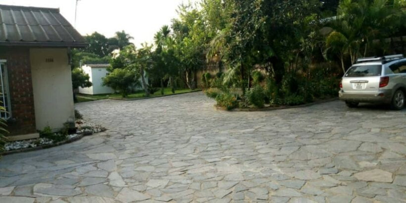 4-bedroom-standalone-house-for-rent-in-olympia-big-1