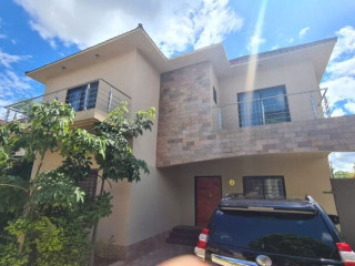 4-bedroom-house-for-rent-in-roma