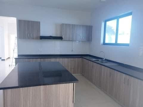 5-bedroom-house-for-rent-in-roma-park-big-5