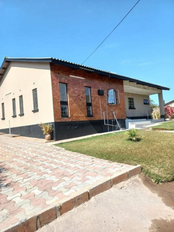 3-bedroom-house-for-rent-in-ibex-hill-big-6