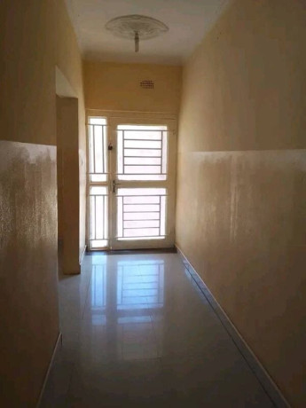 3-bedroom-flat-for-rent-in-libala-south-big-5