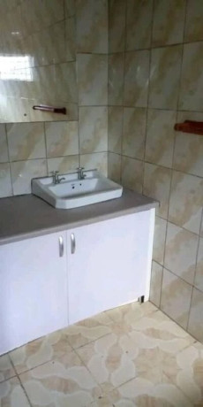 3-bedroom-flat-for-rent-in-chalala-big-8