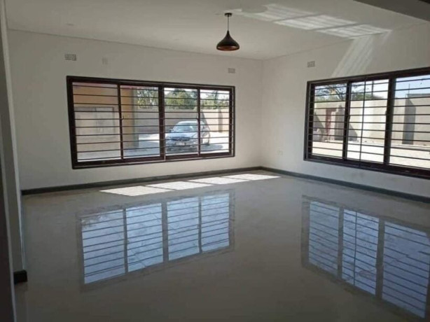 3-bedroom-flat-for-rent-in-ibex-hill-big-2