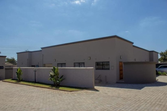 3-bedroom-flat-for-rent-in-ibex-hill-big-0