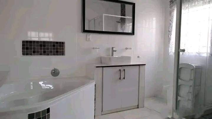 4-bedroom-house-for-rent-in-meanwood-ndeke-big-7