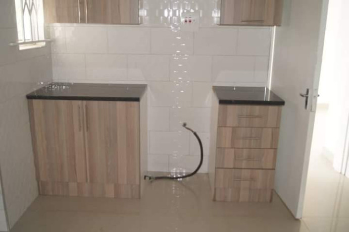 3-bedroom-flat-for-rent-in-silverest-big-7