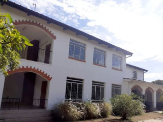 5-bedroom-double-house-for-rent-in-kalundu