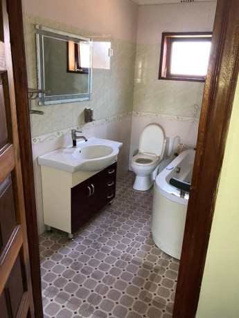 4-bedroom-duplex-apartment-for-rent-in-olympia-big-2