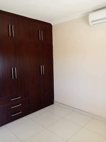 3-bedroom-flat-for-rent-in-ibex-hill-big-4