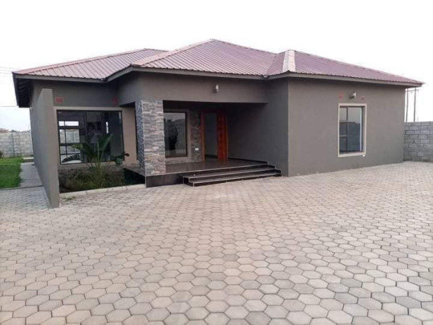 3-bedroom-house-for-rent-in-new-kasama-big-1