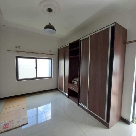 2-bedroom-flat-for-rent-in-chalala-big-2