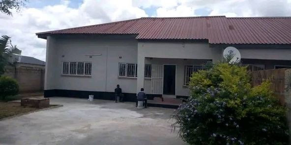 3-bedroom-flat-for-rent-in-chalala-big-0