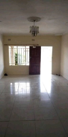 3-bedroom-flat-for-rent-in-chalala-big-2