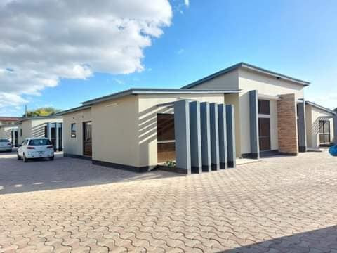 2-bedroom-flat-for-rent-in-chudleigh-big-0