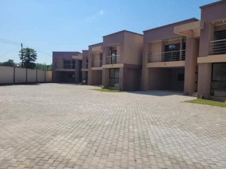 3-bedroom-apartment-for-rent-in-woodlands