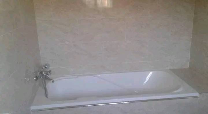 newly-built-2-bedroom-flat-for-rent-in-ibex-hill-big-9