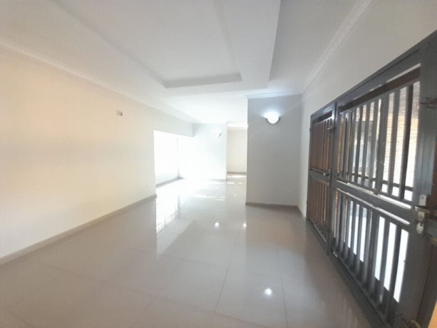 3-bedroom-house-for-rent-in-sunningdale-big-3