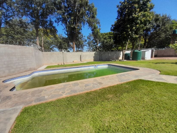 office-space-for-rent-in-kabulonga-big-5