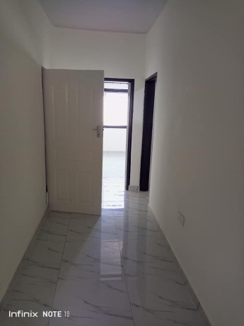 2-bedroom-flat-for-rent-in-lilayi-big-3
