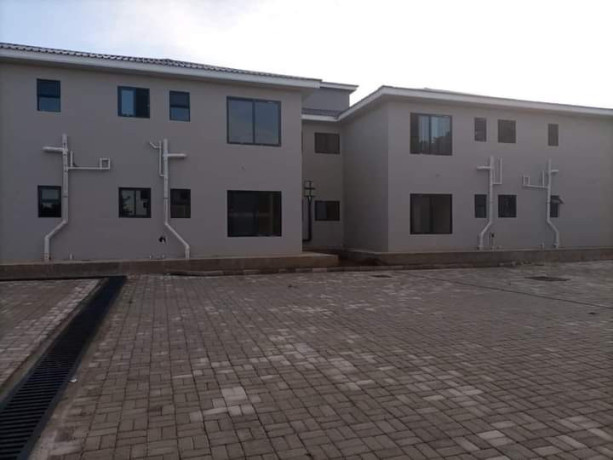 2-bedroom-apartment-for-rent-in-roma-big-4