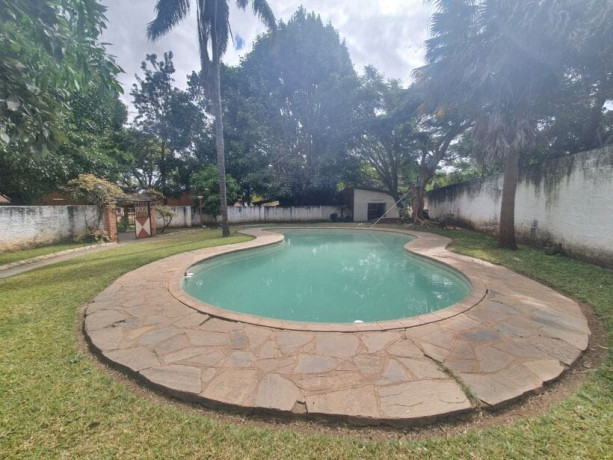 4-bedroom-apartment-for-rent-in-roma-big-1