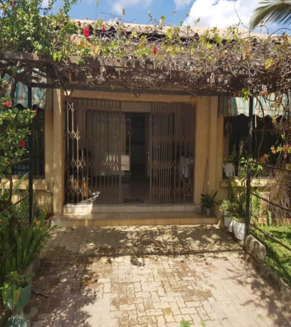 cozy-1-bedroom-apartment-for-rent-in-woodlands-big-0