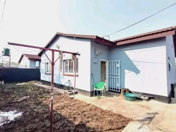 3-bedroom-flat-for-rent-in-makeni-buckley-big-2