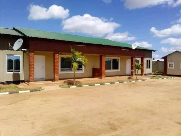 2-bedroom-flat-for-rent-in-chalala-big-0