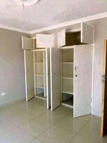 2-bedroom-flat-for-rent-in-chalala-big-6