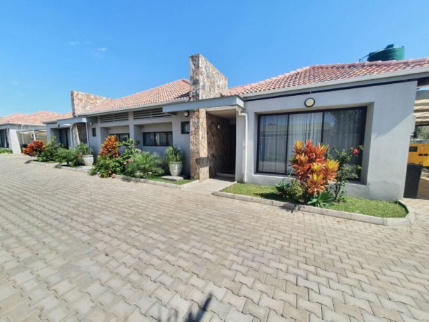 2-bedroom-apartment-for-rent-in-roma-big-1