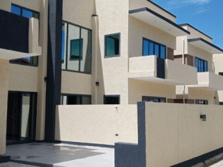 3-bedroom-maisonette-flats-for-rent-in-massmedia