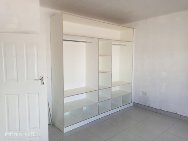 2-3-bedroom-flats-for-rent-in-chalala-big-1