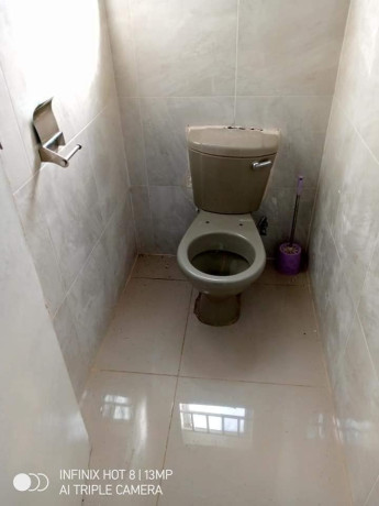 3-bedroom-flat-for-rent-in-chalala-big-5