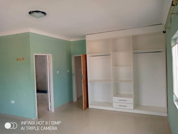 3-bedroom-flat-for-rent-in-chalala-big-0