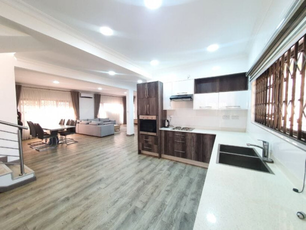 3-bedroom-apartment-for-rent-in-sunningdale-big-1