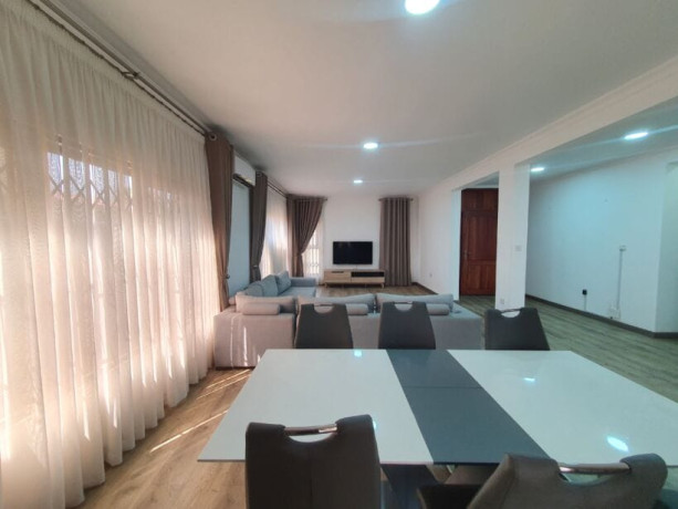 3-bedroom-apartment-for-rent-in-sunningdale-big-6