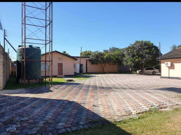 12-bedroom-commercial-property-for-rent-in-chudleigh-big-5