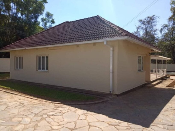 4-bedroom-house-for-rent-in-rhodespark-big-5