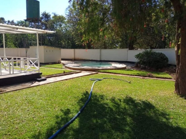 4-bedroom-house-for-rent-in-rhodespark-big-6