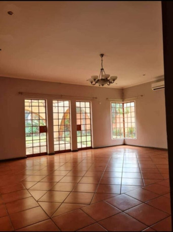 4-bedroom-house-for-rent-in-kabulonga-big-5